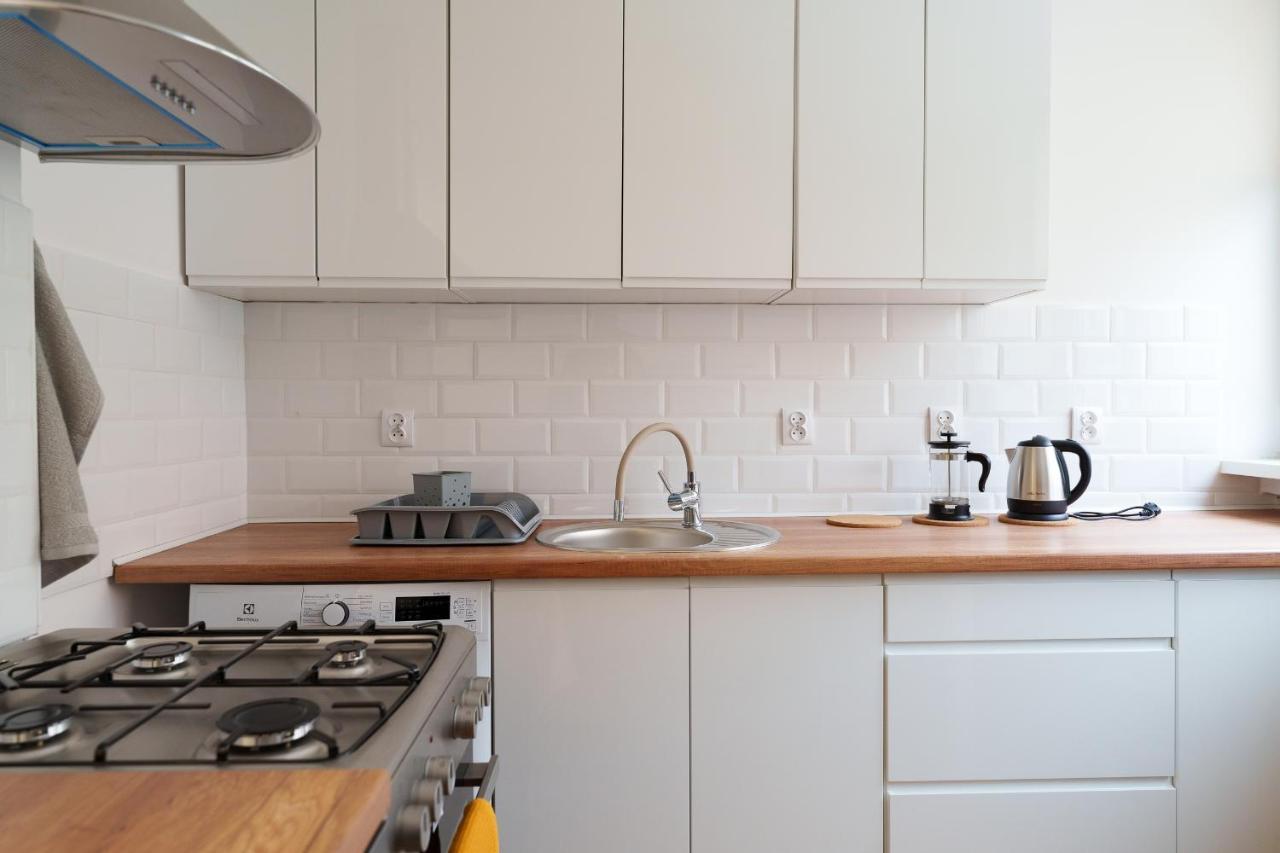 Apartament Pod Swierkiem - Pet Friendly - 2 Osobne Pokoje Dla Max 5 Osob - Space Apart Jelenia Gora Exterior photo